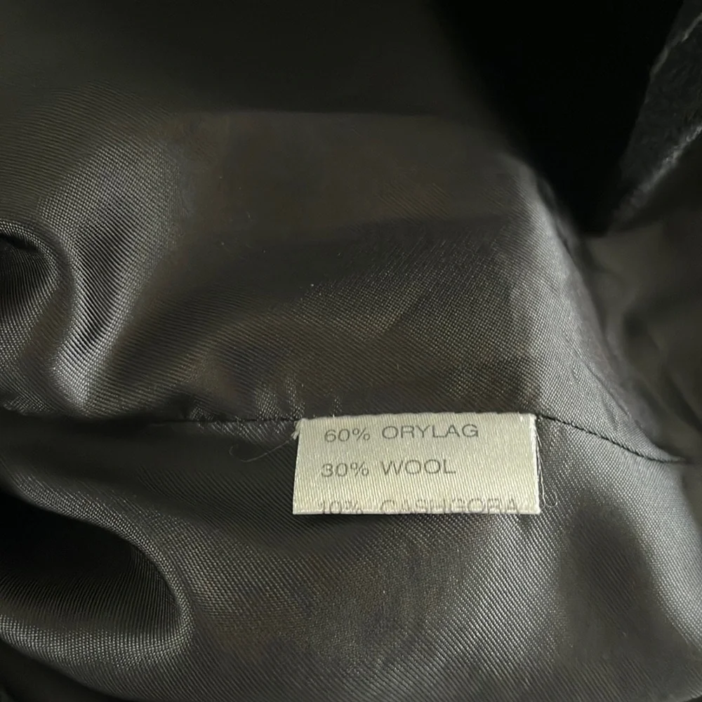 - Saks Fifth Avenue Woman’s Jacket Size 8/42 Made in Italy - Picture 5 of 5